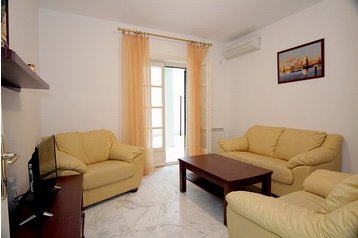 Muntenegru Penzión Sveti Stefan, Interiorul